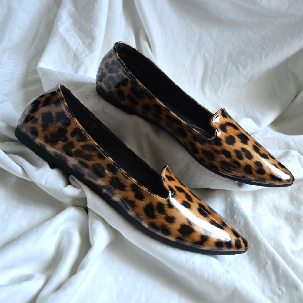 Steve Madden Leopard Print Pointed Toe Flats